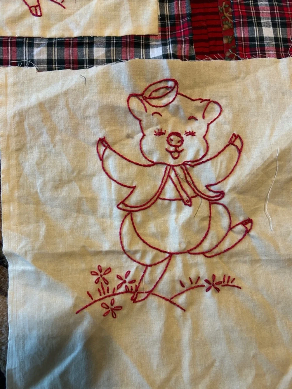 Patchwork quilt Redwork Three Little Pigs Quilt Squares in Red Plaid